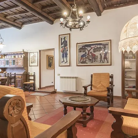 Trastevere Roomy *