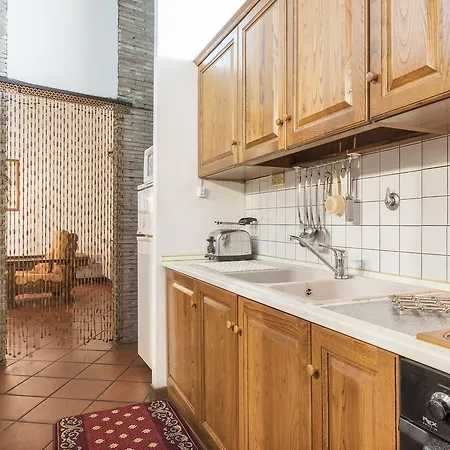 Апартаменты Trastevere Roomy
